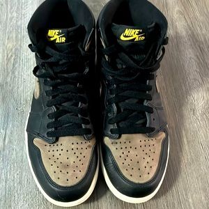 2023 Air Jordan 1 Retro High OG 'Palomino